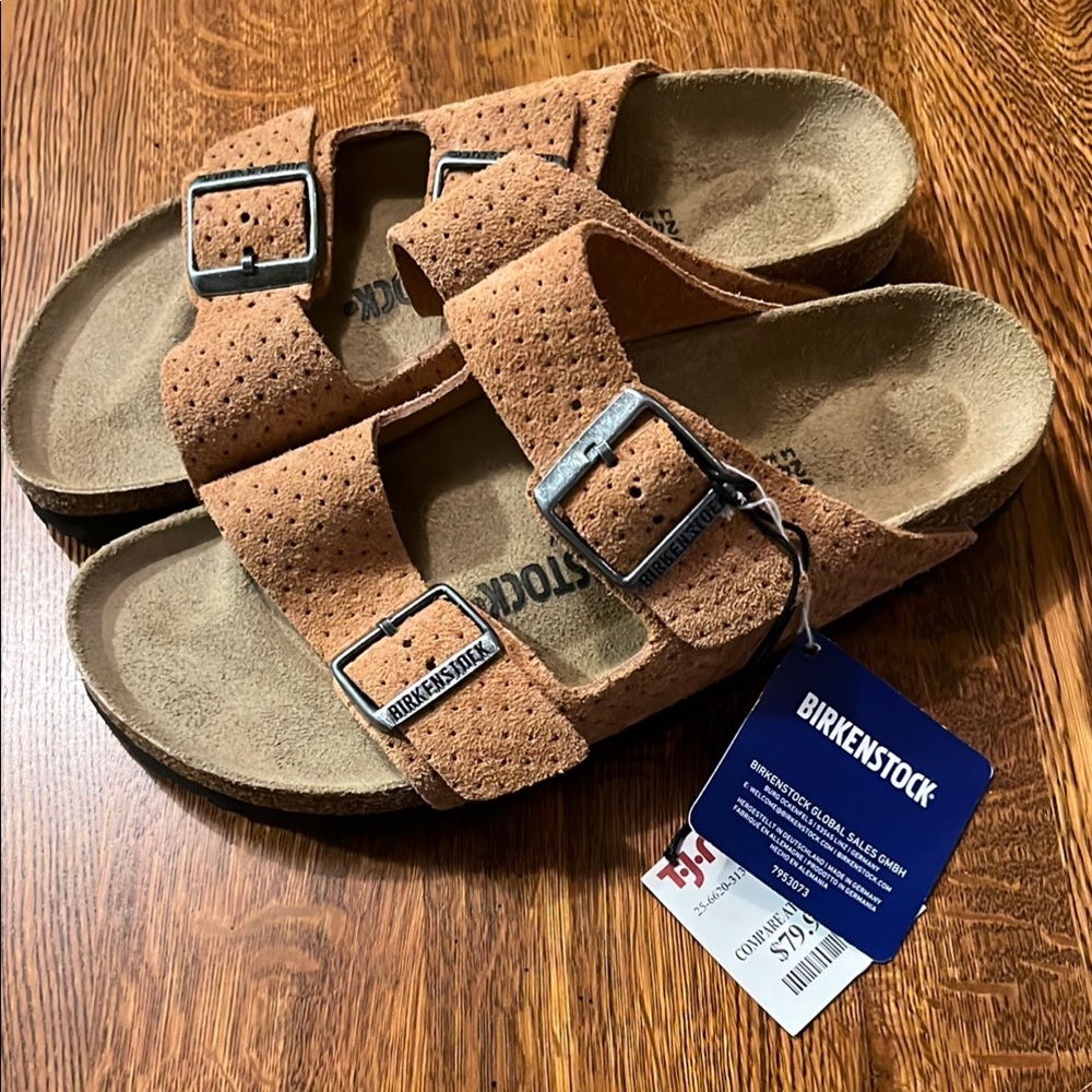 NWT Birkenstock Arizona perforated suede strap sandals